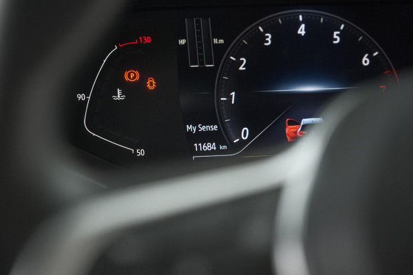 Renault Captur TCe 100 Intens | Trekhaak | Camera | Navigatie | Parkeersensoren