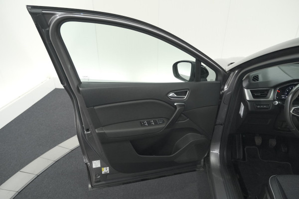 Renault Captur TCe 100 Intens | Trekhaak | Camera | Navigatie | Parkeersensoren