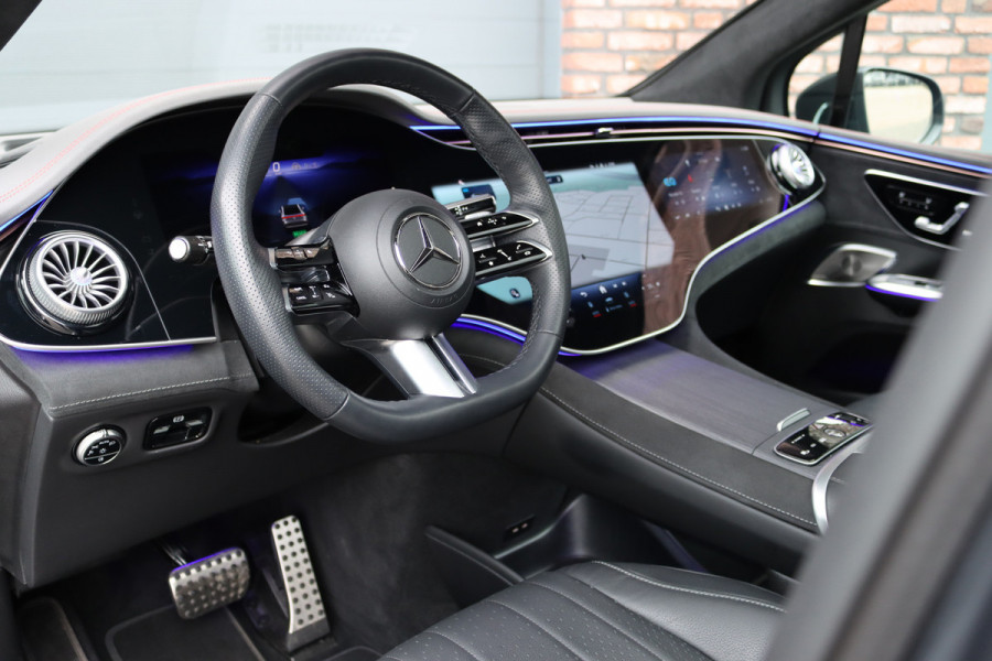 Mercedes-Benz EQE SUV 500 4Matic AMG Line 96 kWh | Hyperscreen | Airmatic | Achterasbesturing | Distronic+ | Stoelventilatie | Trekhaak | Burmester | Memory | HUD | Warmtepomp |