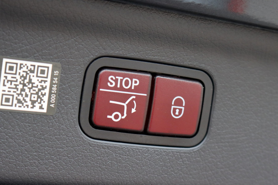 Mercedes-Benz EQE SUV 500 4Matic AMG Line 96 kWh | Hyperscreen | Airmatic | Achterasbesturing | Distronic+ | Stoelventilatie | Trekhaak | Burmester | Memory | HUD | Warmtepomp |