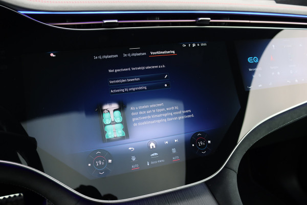 Mercedes-Benz EQE SUV 500 4Matic AMG Line 96 kWh | Hyperscreen | Airmatic | Achterasbesturing | Distronic+ | Stoelventilatie | Trekhaak | Burmester | Memory | HUD | Warmtepomp |