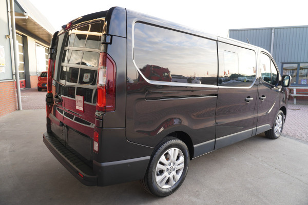 Renault Trafic 2.0 Blue dCi EDC 170PK L2H1 Red Edition Dubbelcabine Automaat Nr.V014 |  Climate | Navi | Camera |Schuifdeur L/R