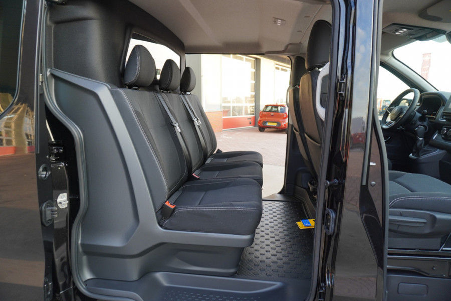 Renault Trafic 2.0 Bleu dCi EDC 170PK L2H1 Red Edition DubbelCabine Automaat Nr.V077 |  Climate | Navi | Camera | Schuifdeur L/R