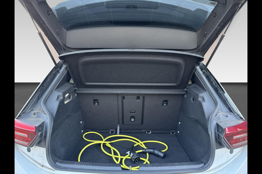 Volkswagen ID.3 First Plus 58 kWh