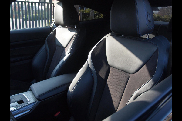 BMW 4 Serie Coupé 420i | M-Pakket | Camera | Sfeerverlichting | NL-Auto |