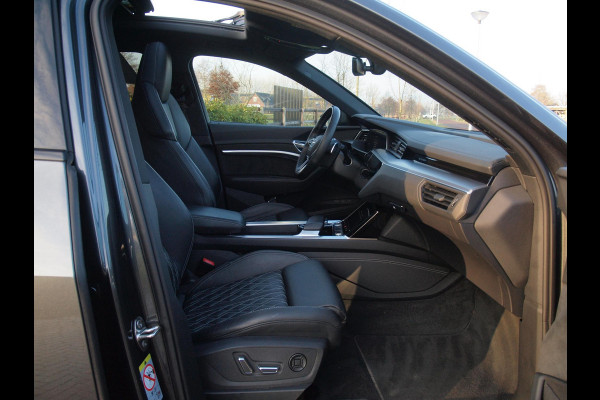Audi e-tron 55 quattro S edition 95 kWh | SOH 98% | Panoramadak | Sfeerverlichting | 360 Camera | Apple Carplay |