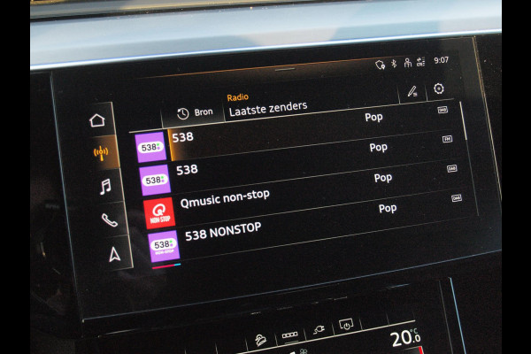 Audi e-tron 55 quattro S edition 95 kWh | SOH 98% | Panoramadak | Sfeerverlichting | 360 Camera | Apple Carplay |