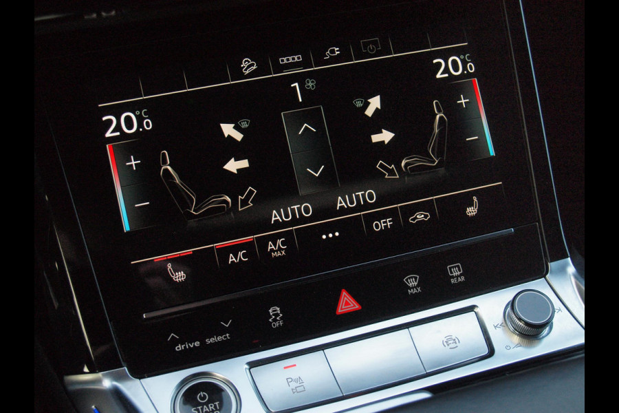 Audi e-tron 55 quattro S edition 95 kWh | SOH 98% | Panoramadak | Sfeerverlichting | 360 Camera | Apple Carplay |