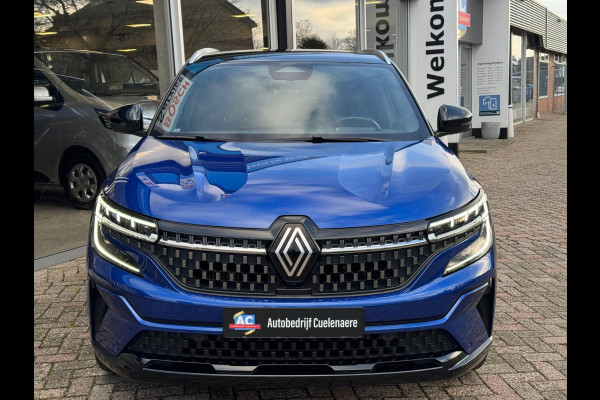 Renault Austral TCe 160 EDC iconic Head up / Elektr bed. stoel / LM velgen / Elektr klep / 360 camera