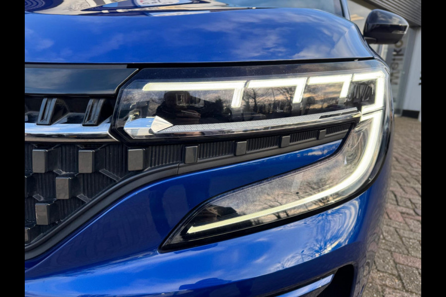 Renault Austral TCe 160 EDC iconic Head up / Elektr bed. stoel / LM velgen / Elektr klep / 360 camera