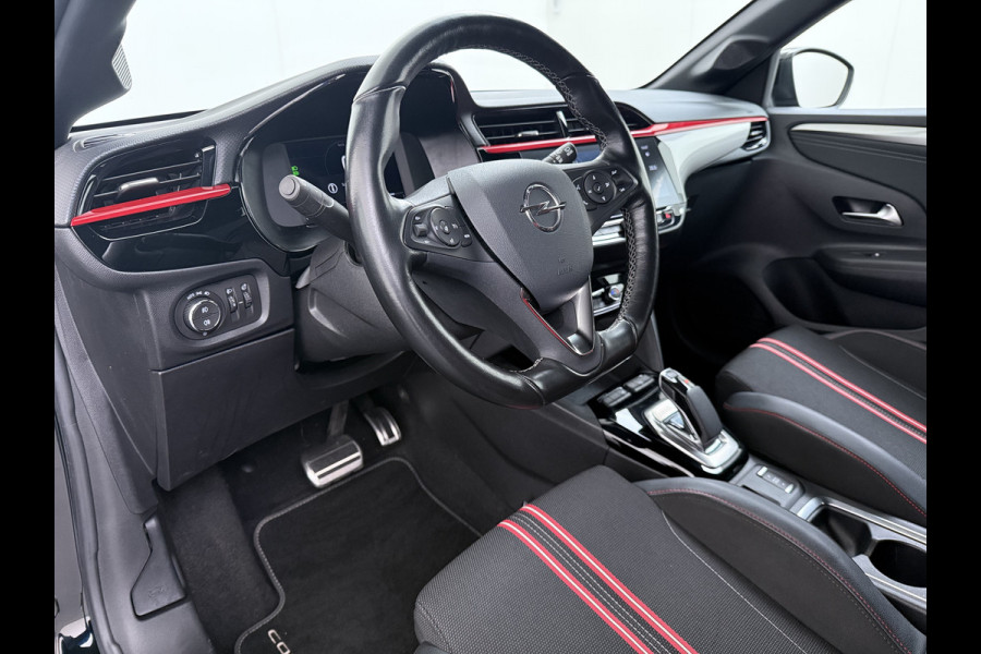 Opel CORSA-E GS Line 50kWh Navi Ecc Stoel+Stuurverwarming Apple Carplay Android Auto Cruise Control Pdc SOH 89% Led Lane Assist Privacy Glas Regen-Lichtsensor Led Keyless Verkeersbord detectie Rijstrooksensor Dealeronderhouden