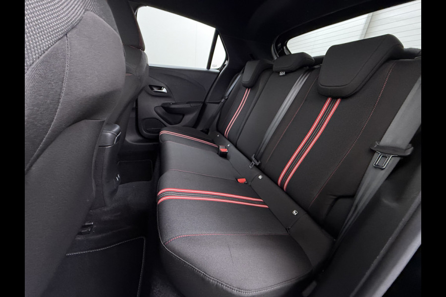 Opel CORSA-E GS Line 50kWh Navi Ecc Stoel+Stuurverwarming Apple Carplay Android Auto Cruise Control Pdc SOH 89% Led Lane Assist Privacy Glas Regen-Lichtsensor Led Keyless Verkeersbord detectie Rijstrooksensor Dealeronderhouden