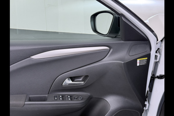 Opel CORSA-E Edition+ 50kWh Warmtepomp Fase 3 Laden Navi Stoel+Stuurverwarming 360°Camera Two-Tone Lak Ecc Navi Pack Parkeer Pack Pdc DAB Lmv 16" Privacy Glas Led Isofix Regen-Lichtsensor LaneAssist Origineel Nederlandse Auto SOH 89% Zeer compleet!