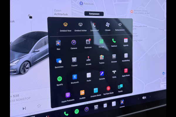 Tesla Model 3 RWD SR plus 325PK SOH 93% LFP Accu Lmv 18" AutoPilot Leder Panoramadak Adaptive-Cruise Camera's Elektr.-Stuur+Stoelen+Spiegels+G Navi LED DAB Voorverwarmen interieur via App Keyless One-Pedal-Drive Origineel Nederlandse auto Fabrieksgarantie op Accu en Motor tot 5-12-2028/160.000km