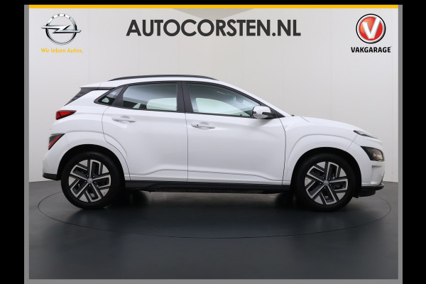 Hyundai Kona EV Comfort 64kWh FACELIFT SOH 100% Fase 3 Laden All-Season Banden Navi Ecc Adap.Cruise Camera Krell®-Audio Apple Carplay Android Keyless Subwoofer Led Lmv Rijstrooksensor Forward Collision-Avoidance Bluetooth 1e Eigenaar Origineel Nederlandse Auto