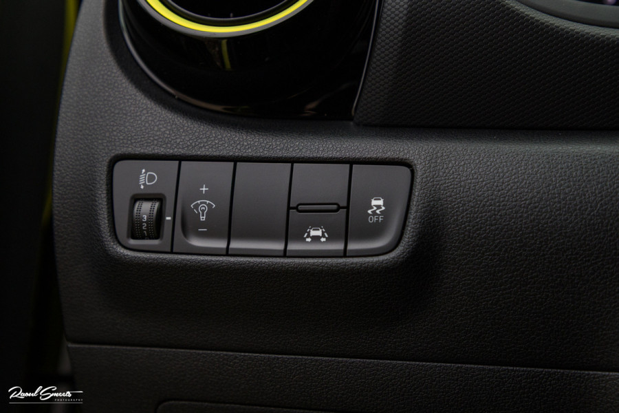 Hyundai Kona 1.6 T-GDI Fashion | Afn. Trekhaak | 18 Inch | Cruise control | Apple carplay |