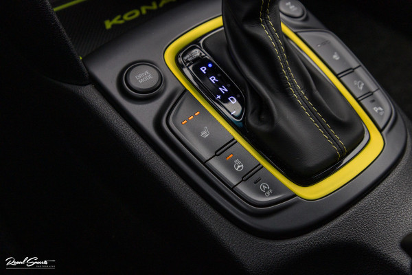 Hyundai Kona 1.6 T-GDI Fashion | Afn. Trekhaak | 18 Inch | Cruise control | Apple carplay |