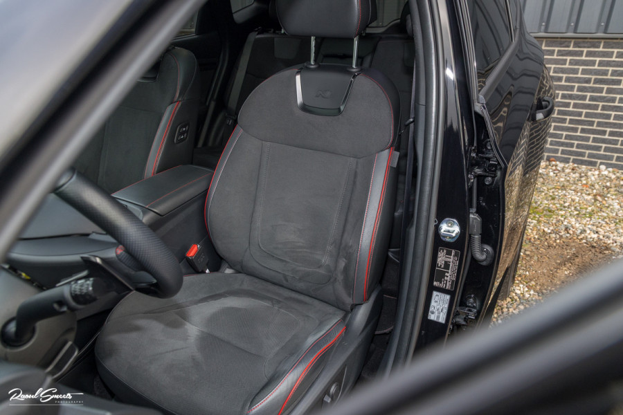 Hyundai Tucson 1.6 T-GDI PHEV N Line Sky 4WD | Panorama dak | Afn. Trekhaak | Adaptieve cruise | Stoel verkoeling |