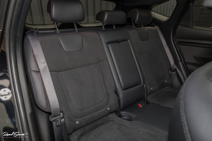 Hyundai Tucson 1.6 T-GDI PHEV N Line Sky 4WD | Panorama dak | Afn. Trekhaak | Adaptieve cruise | Stoel verkoeling |