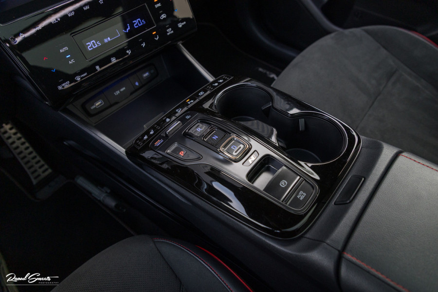 Hyundai Tucson 1.6 T-GDI PHEV N Line Sky 4WD | Panorama dak | Afn. Trekhaak | Adaptieve cruise | Stoel verkoeling |