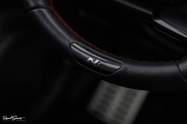 Hyundai Tucson 1.6 T-GDI PHEV N Line Sky 4WD | Panorama dak | Afn. Trekhaak | Adaptieve cruise | Stoel verkoeling |