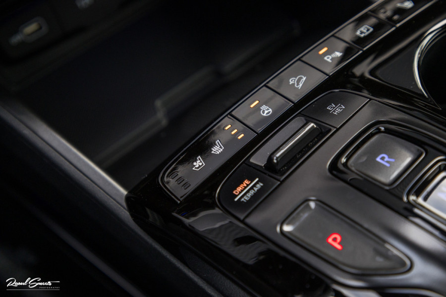 Hyundai Tucson 1.6 T-GDI PHEV N Line Sky 4WD | Panorama dak | Afn. Trekhaak | Adaptieve cruise | Stoel verkoeling |