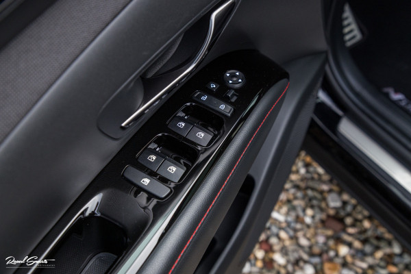 Hyundai Tucson 1.6 T-GDI PHEV N Line Sky 4WD | Panorama dak | Afn. Trekhaak | Adaptieve cruise | Stoel verkoeling |