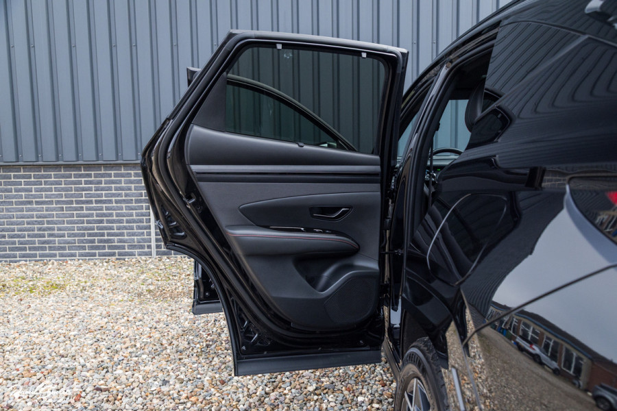 Hyundai Tucson 1.6 T-GDI PHEV N Line Sky 4WD | Panorama dak | Afn. Trekhaak | Adaptieve cruise | Stoel verkoeling |