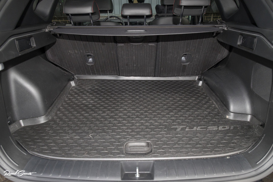 Hyundai Tucson 1.6 T-GDI PHEV N Line Sky 4WD | Panorama dak | Afn. Trekhaak | Adaptieve cruise | Stoel verkoeling |