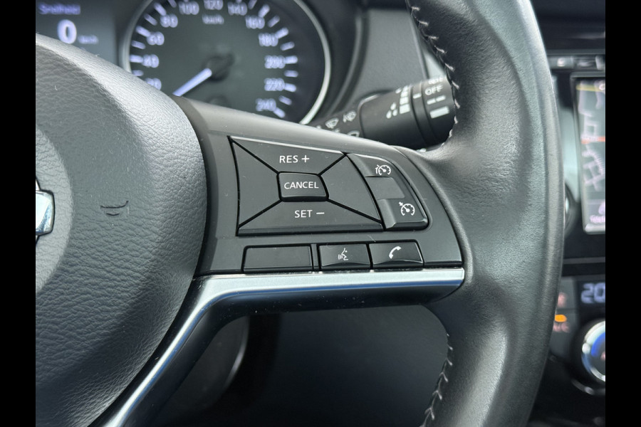 Nissan QASHQAI 1.3T 141PK Panoramadak Trekhaak 360°Camera Apple Carplay Android Auto Navio Ecc DIG-T N-Connecta Cruise control Dab Lmv 18" Bluetooth Led Verkeersbord detectie Regensensor Rijstrooksensor Keyless 1.300KG Trekgewicht Euro 6