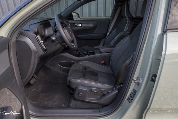 Volvo XC40 Recharge Plus | Adaptieve cruise | Blis | 20 Inch | Full LED |