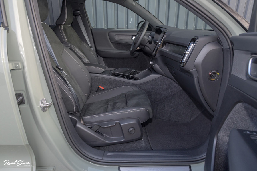 Volvo XC40 Recharge Plus | Adaptieve cruise | Blis | 20 Inch | Full LED |