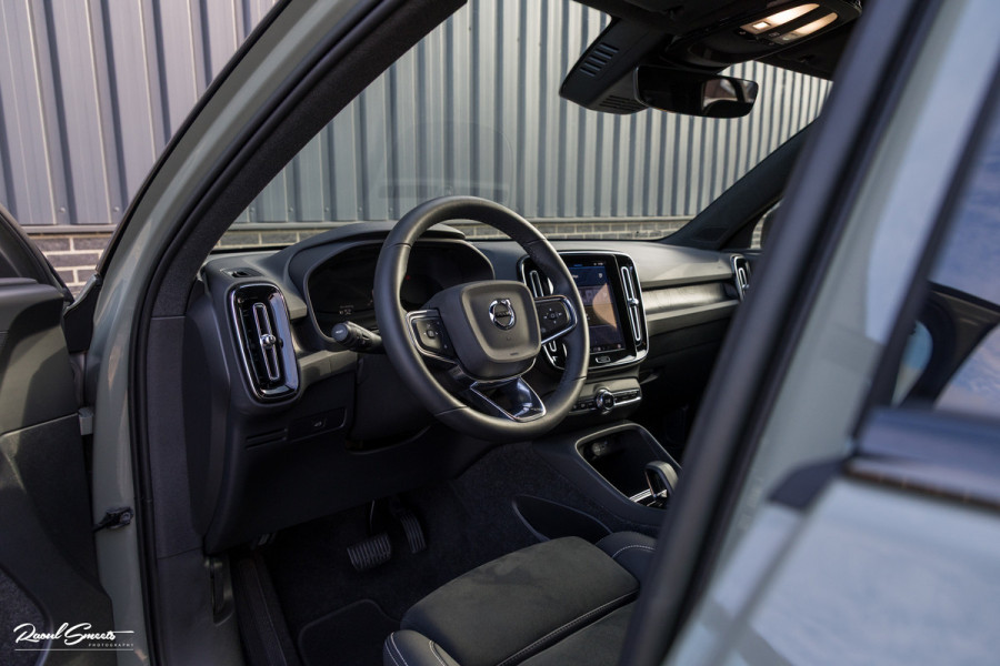 Volvo XC40 Recharge Plus | Adaptieve cruise | Blis | 20 Inch | Full LED |