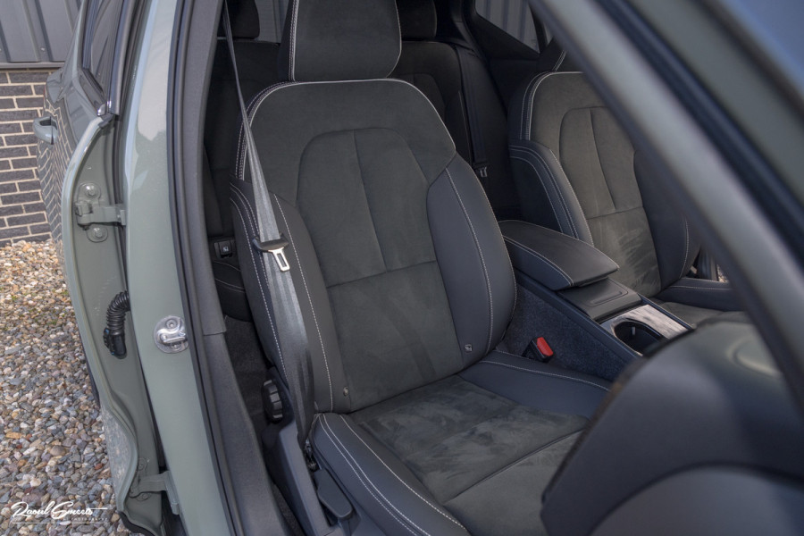 Volvo XC40 Recharge Plus | Adaptieve cruise | Blis | 20 Inch | Full LED |