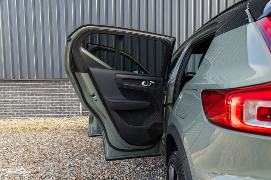 Volvo XC40 Recharge Plus | Adaptieve cruise | Blis | 20 Inch | Full LED |