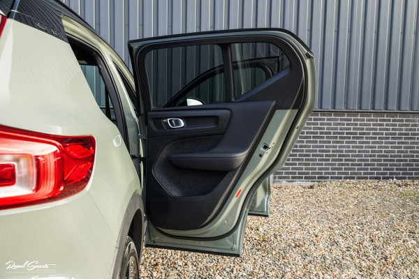 Volvo XC40 Recharge Plus | Adaptieve cruise | Blis | 20 Inch | Full LED |