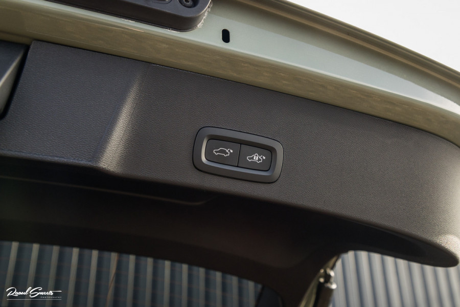 Volvo XC40 Recharge Plus | Adaptieve cruise | Blis | 20 Inch | Full LED |