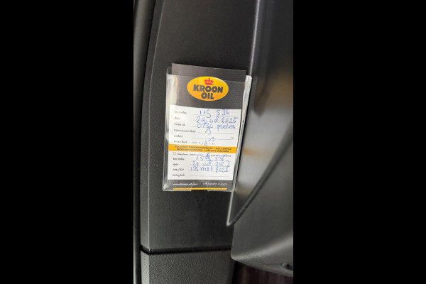 Land Rover Range Rover Evoque 2.0 D180 AWD R-Dynamic SE Leer Navi Led-Xenon Meridia Soundsysteem,