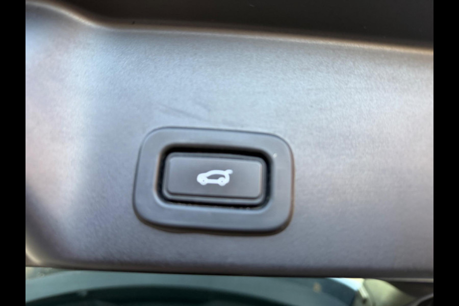 Land Rover Range Rover Evoque 2.0 D180 AWD R-Dynamic SE Leer Navi Led-Xenon Meridia Soundsysteem,