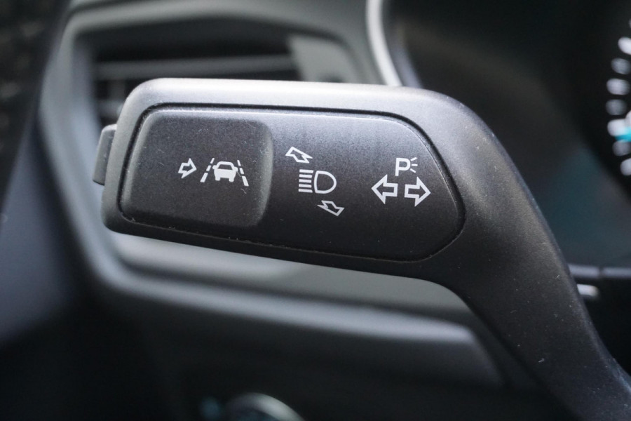 Ford Focus 1.0 EcoB.125PK Business/WinterPack/Camera/1e Eig./ November 2021