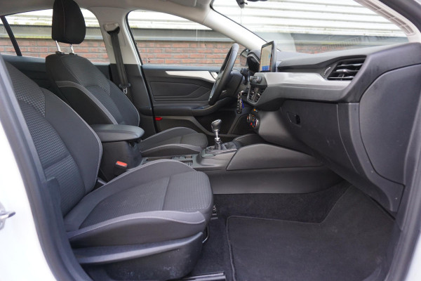 Ford Focus 1.0 EcoB.125PK Business/WinterPack/Camera/1e Eig./ November 2021