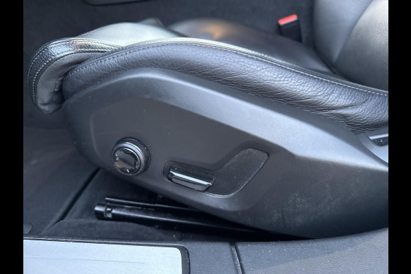 Volvo V60 2.0 T6 Recharge AWD Business Pro  | Leder | Stoel &Stuurverwarming