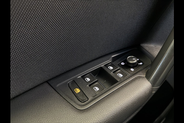 Seat Tarraco 1.5 TSI FR ACC / PDC Navi 19''LM Trekhaak 24 maanden garantie mogelijk (*vraag naar de voorwaarden)