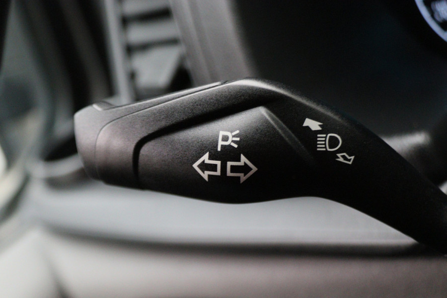 Ford Transit Custom 320 2.0 TDCI Automaat L1H1 Trend