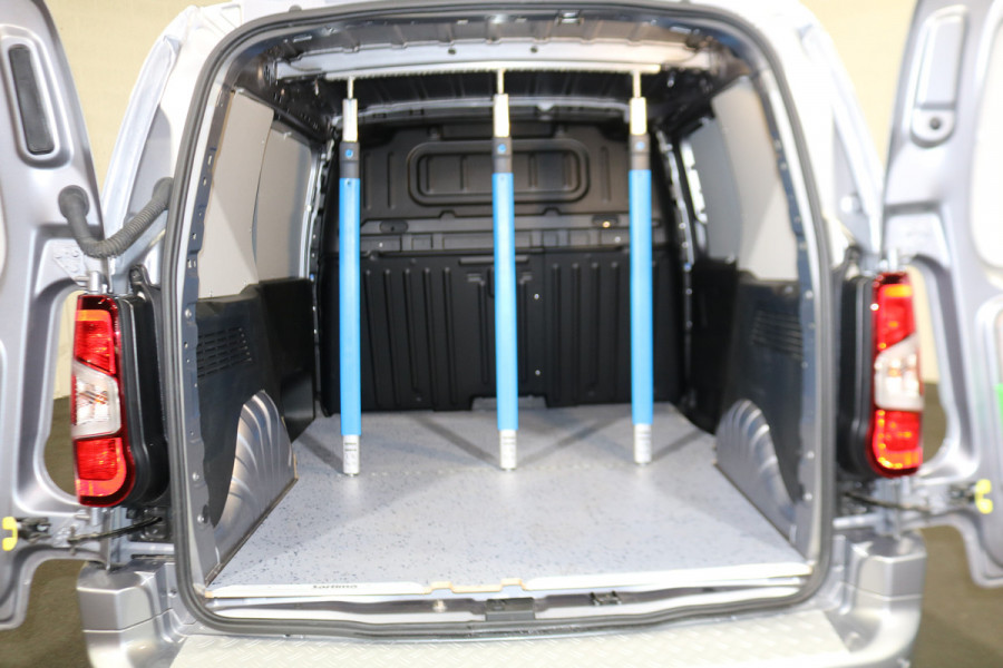 Toyota PROACE CITY 1.5 D-4D L1 Automaat Professional Nieuw Model (Wordt verwacht)