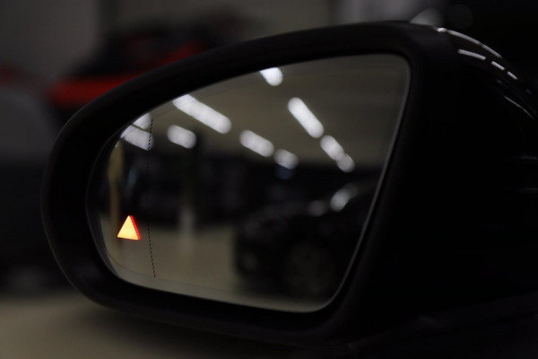Mercedes-Benz A-Klasse 200 AMG-LINE NAP/PANO/HUD/STOELV/CARPLAY/ACC/BOMVOL