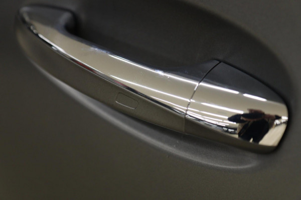 Mercedes-Benz A-Klasse 200 AMG-LINE NAP/PANO/HUD/STOELV/CARPLAY/ACC/BOMVOL