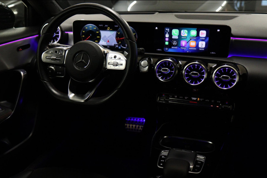 Mercedes-Benz A-Klasse 200 AMG-LINE NAP/PANO/HUD/STOELV/CARPLAY/ACC/BOMVOL