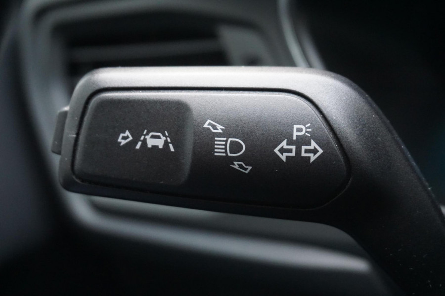 Ford Focus 1.0 EcoB.125PK Titanium Business/Trekhaak/1e Eig./ Dealeronderhouden!