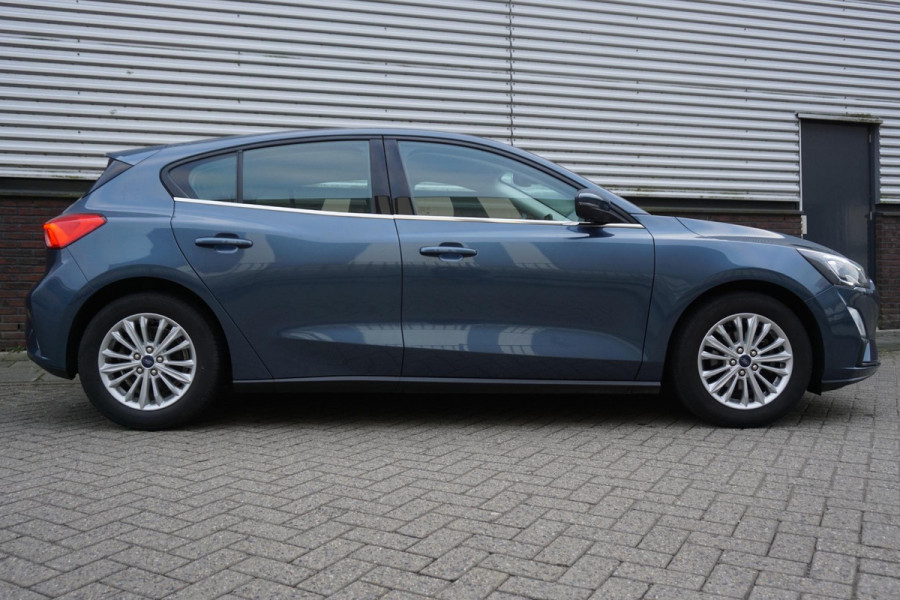Ford Focus 1.0 EcoB.125PK Titanium Business/Trekhaak/1e Eig./ Dealeronderhouden!